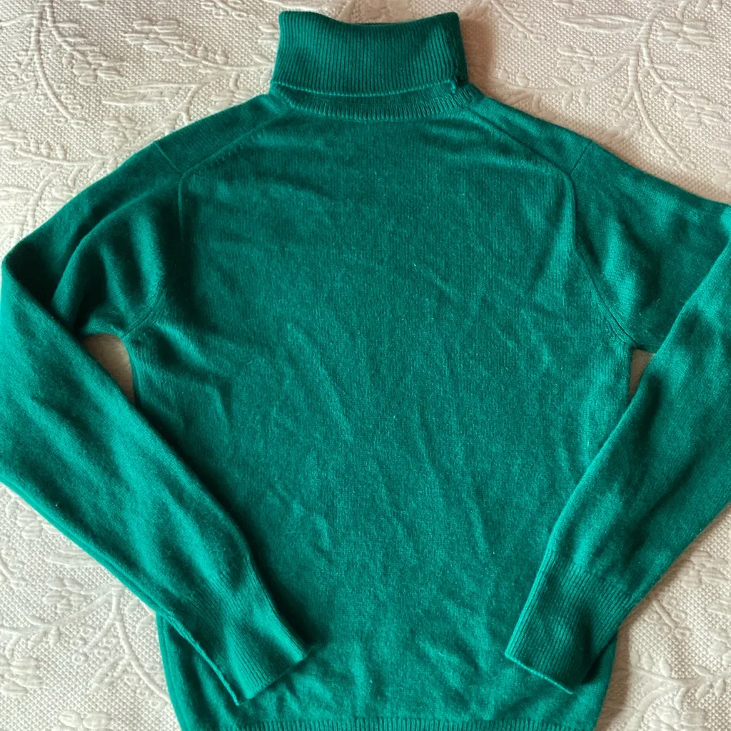 Bryant 100% Cashmere Teal Turtleneck Sweater Made in Scotland Green Size M - Image 2