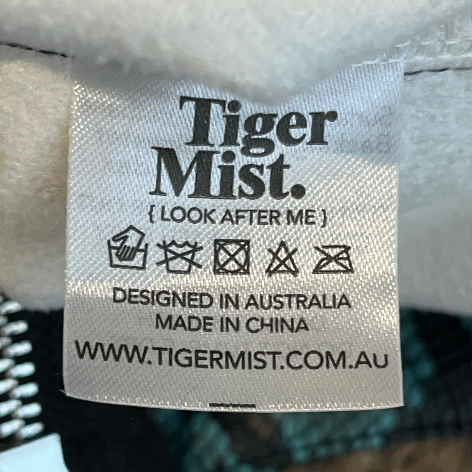 Tiger Mist NEW XS Blue Snake Print Faux Leather Zipper Ring Mini Skirt Turquoise - Image 7