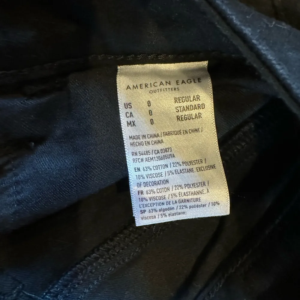 American Eagle jeans - Image 3