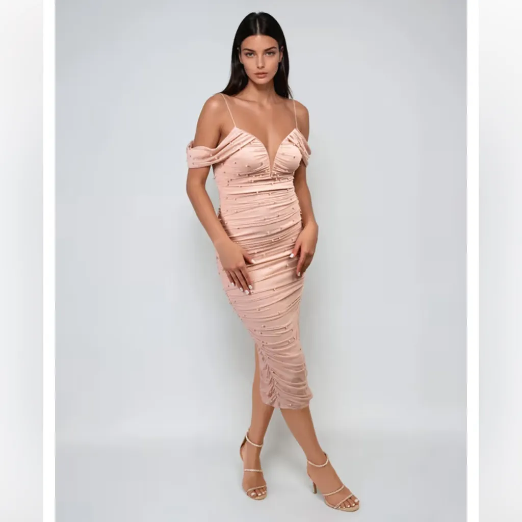 Pink Pearls Off - Image 7