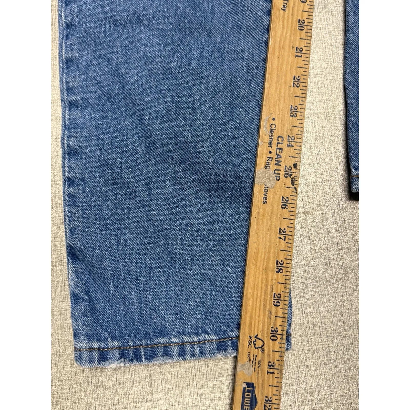 Levis 501 Original Fit Womens 27 x 32  NWT Disstressed Jeans - Image 5