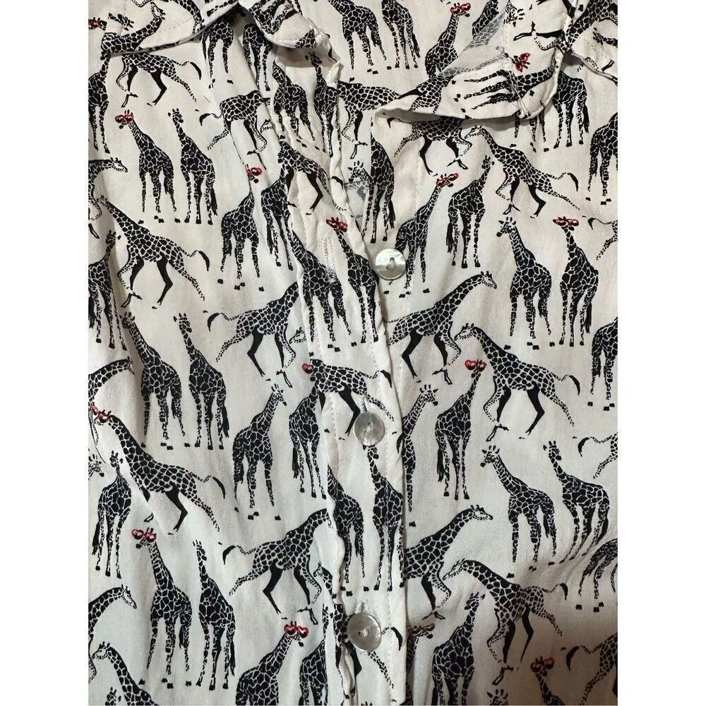 Jane & Delancey Giraffe Print Roll Tab Sleeve Button Front Collared Top Blouse s - Image 9