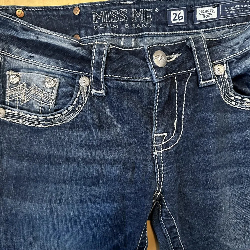 Miss Me Bootcut Jeans Large Stitch Mid Rise Whisker Dark Wash Studded 26"x33" - Image 3