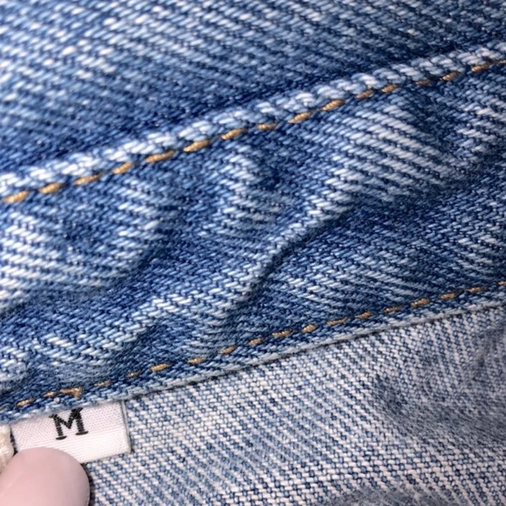 Vintage 70’s blue denim jean jacket size medium - Image 8