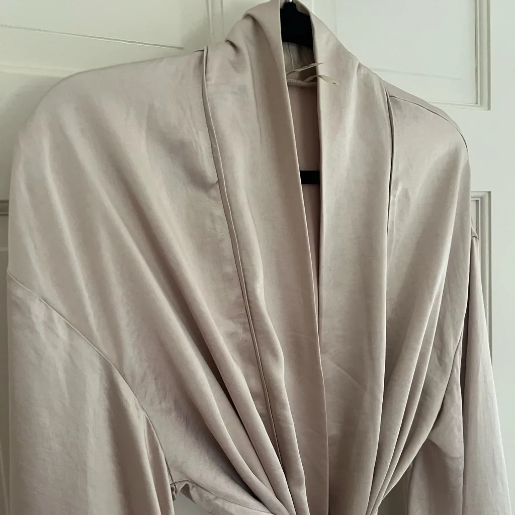 Lulus  Champagne Robe - Image 3