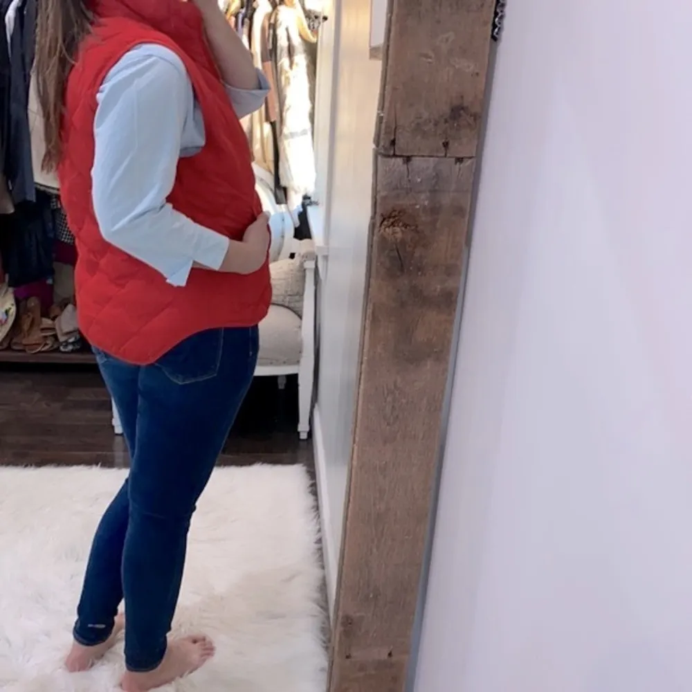J CREW red quilted puffer vest size XLarge - Image 4
