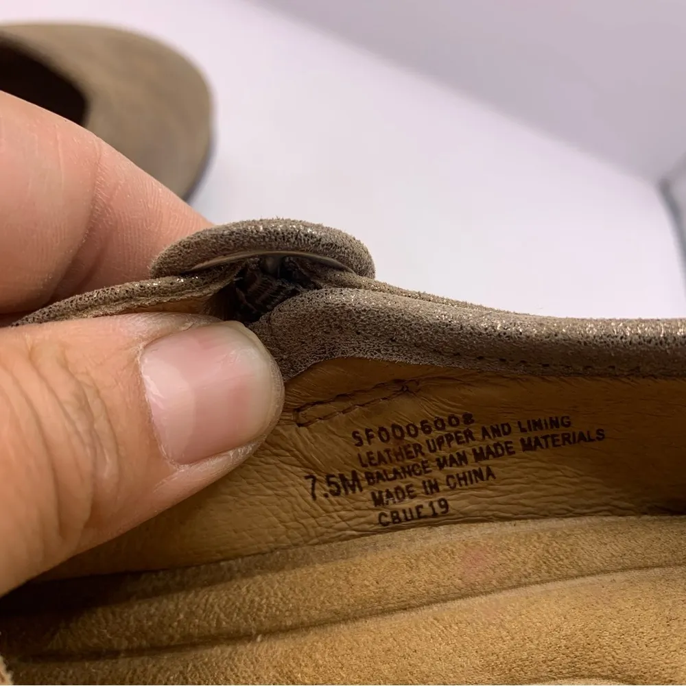 Sofft Womens Natara Mary Jane heel size 7.5M suede leather taupe - Image 8