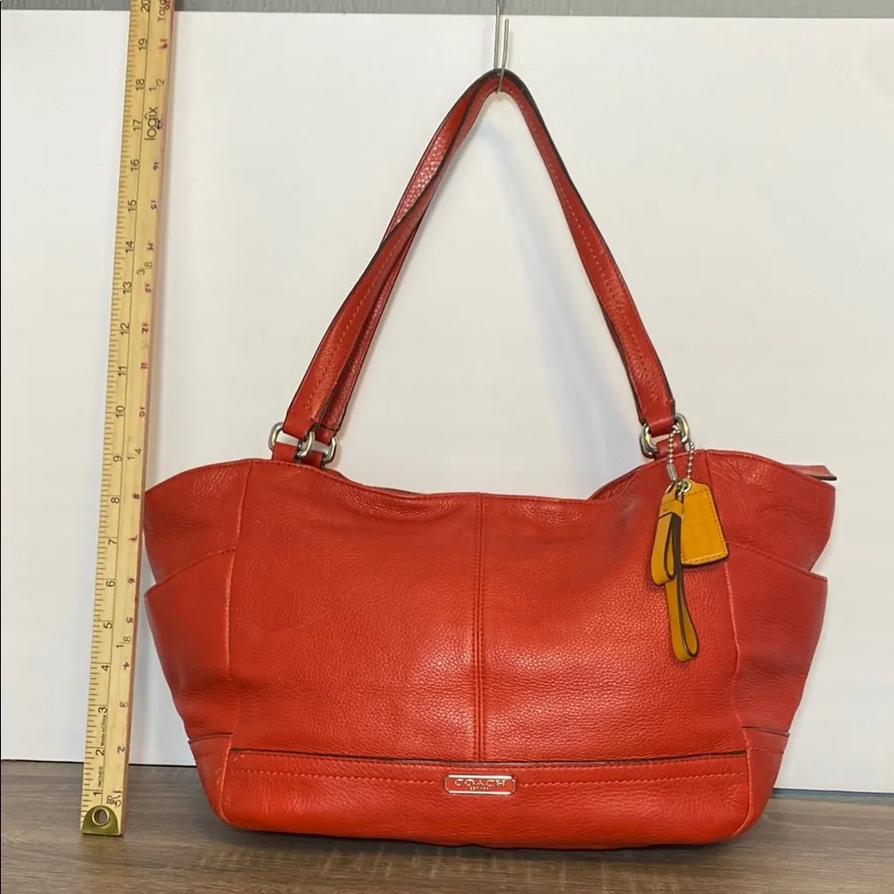 Red Leather Women's Bag - Image 3