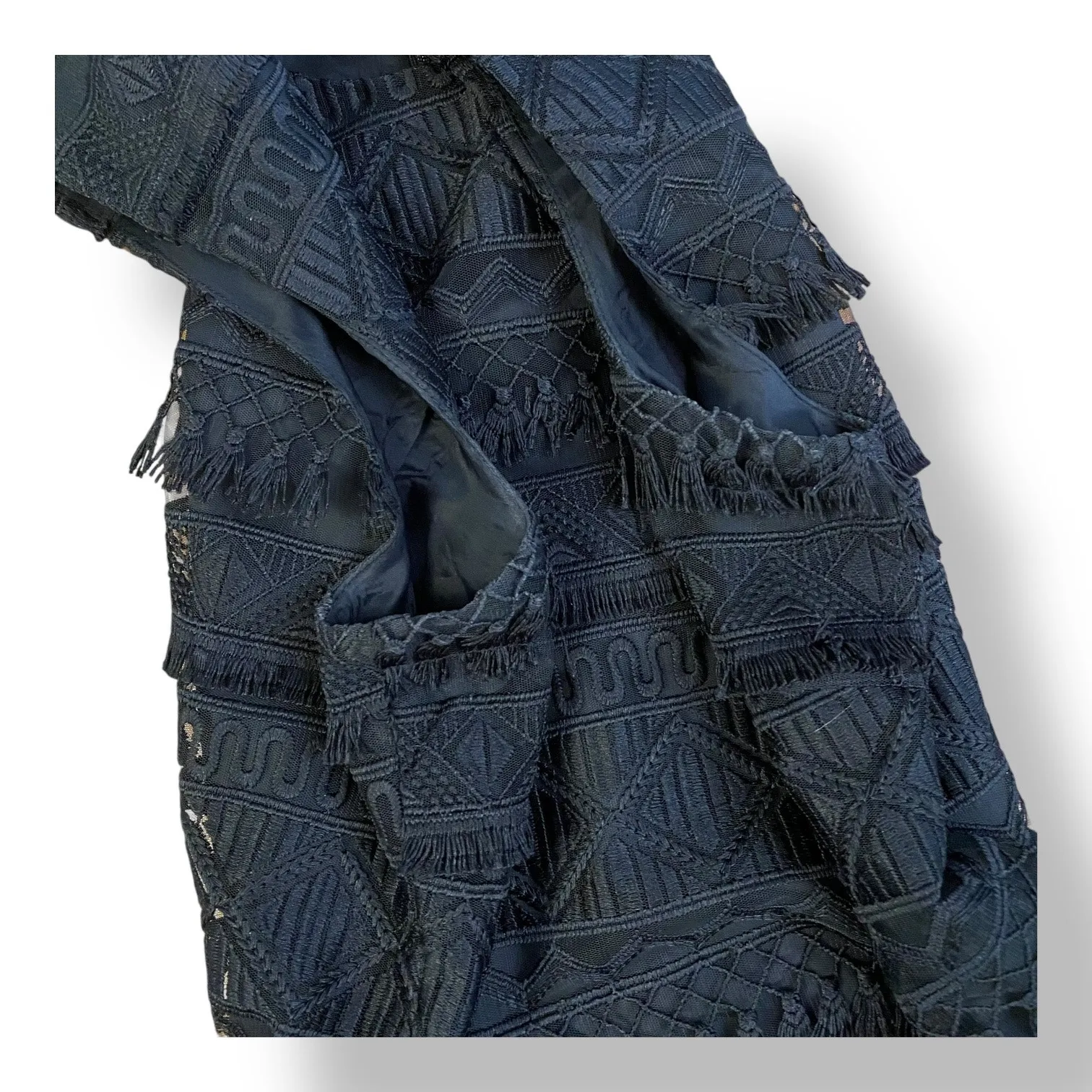 J. McLaughlin Black‎ Noreen Lace Tassel Tiered Dress in Diamond Jacquard Size 8 - Image 6