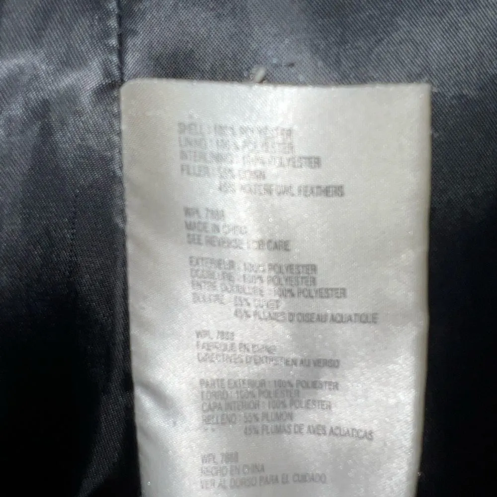 Michael Michael Kors black puffer coat! Silver front closure and zip up! Size M - Image 7