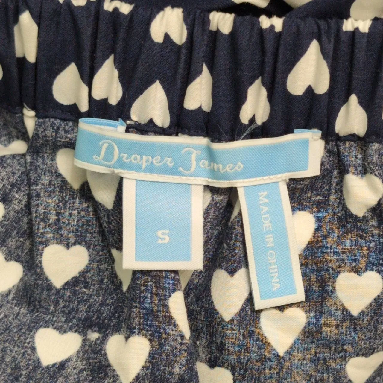 Draper James Heart Field Lennox Off the Shoulder Top Navy Hearts Tie Blouse S - Image 6