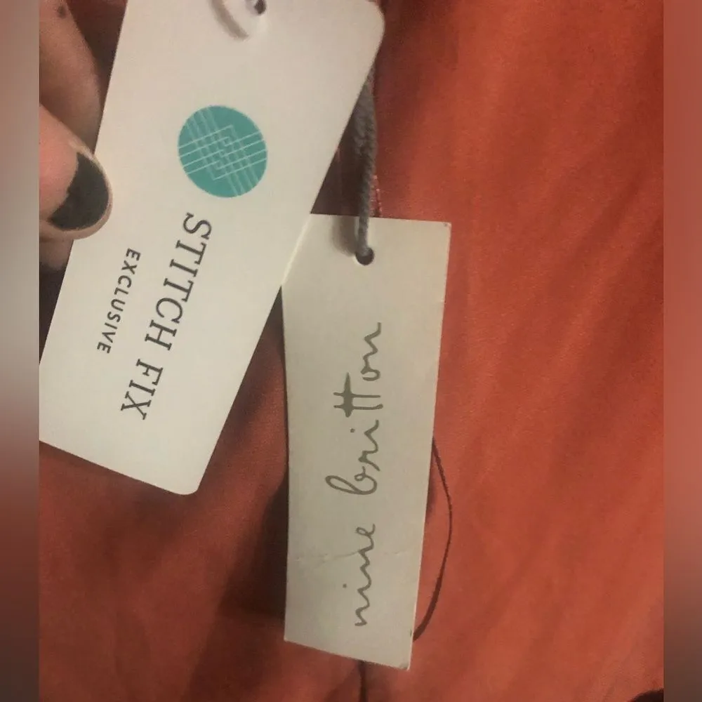 Nine Britton stitch fix top it’s like a coral orange color size XXL NWT - Image 4