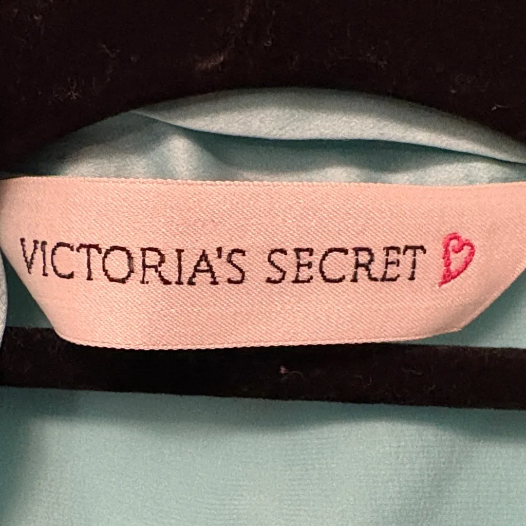 Vintage Y2K Victoria’s Secret Aqua Silk Satin Robe Size Medium/Large - Image 2