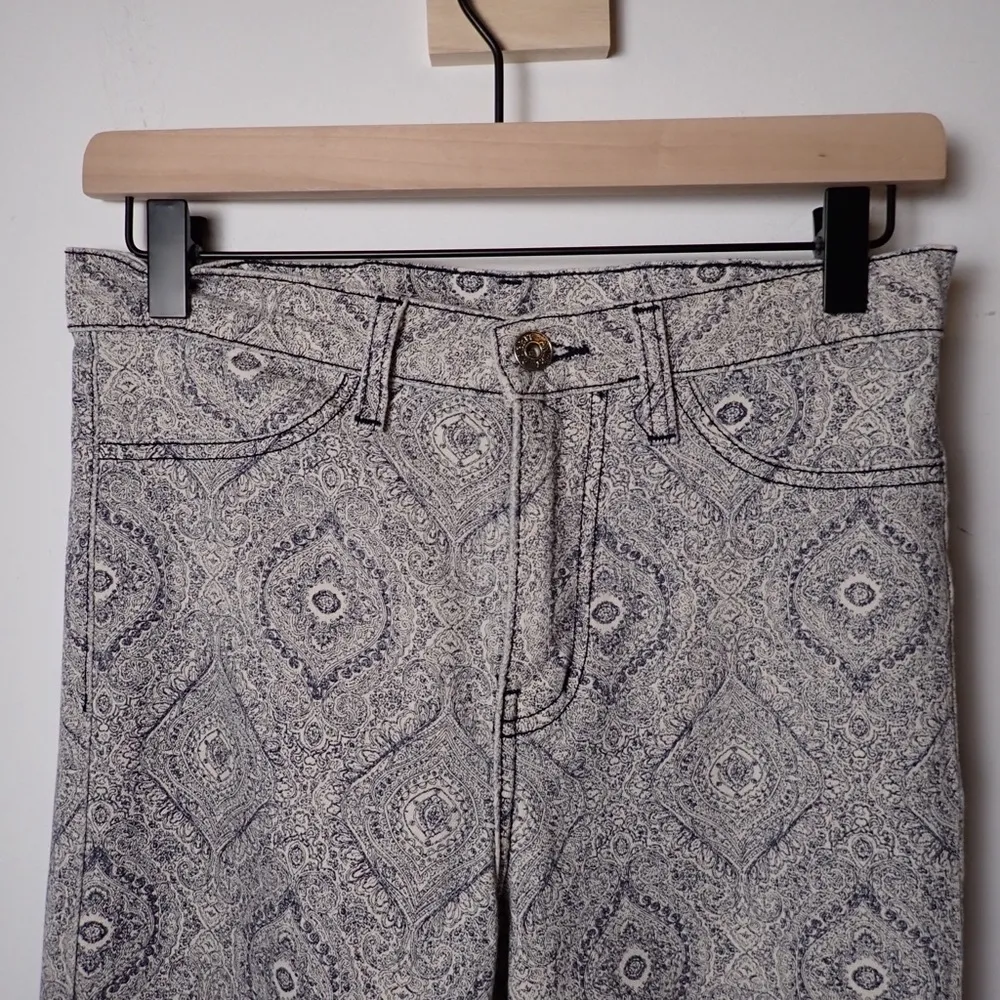 Angry Rabbit Design Print Raw Hem Flare Leg Denim Color Jeans size 29/9 - Image 3