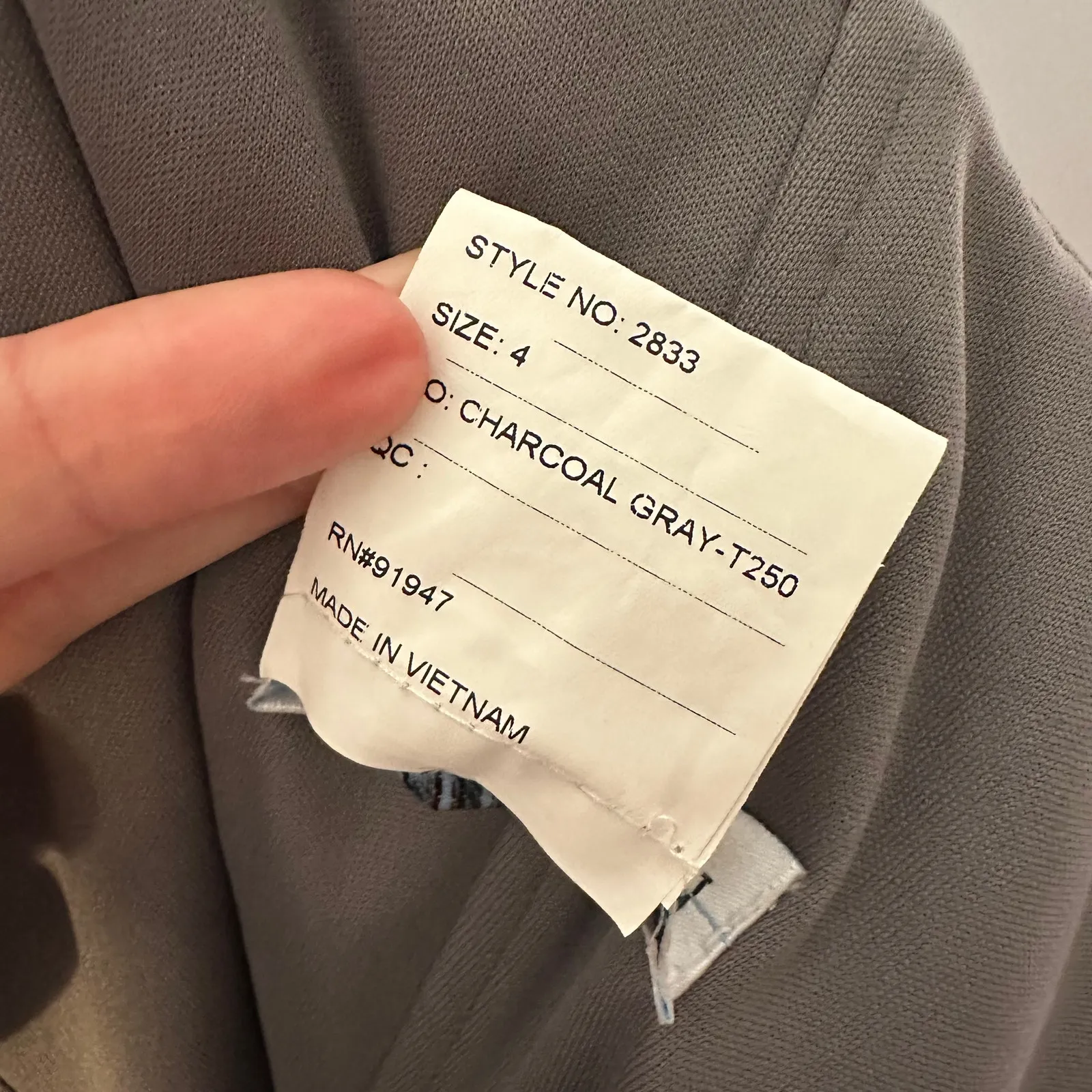 Dessy Collection‎ Charcoal Gray Style 2833 Halter Bridesmaid Formal Dress Size 4 - Image 10