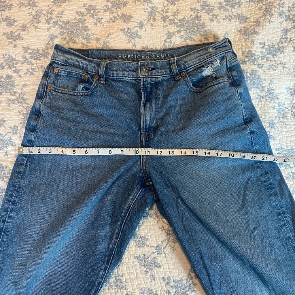 American Eagle x Maddie/Kenzie High-Rise Relaxed Straight Leg Jean Size 10 - Image 9