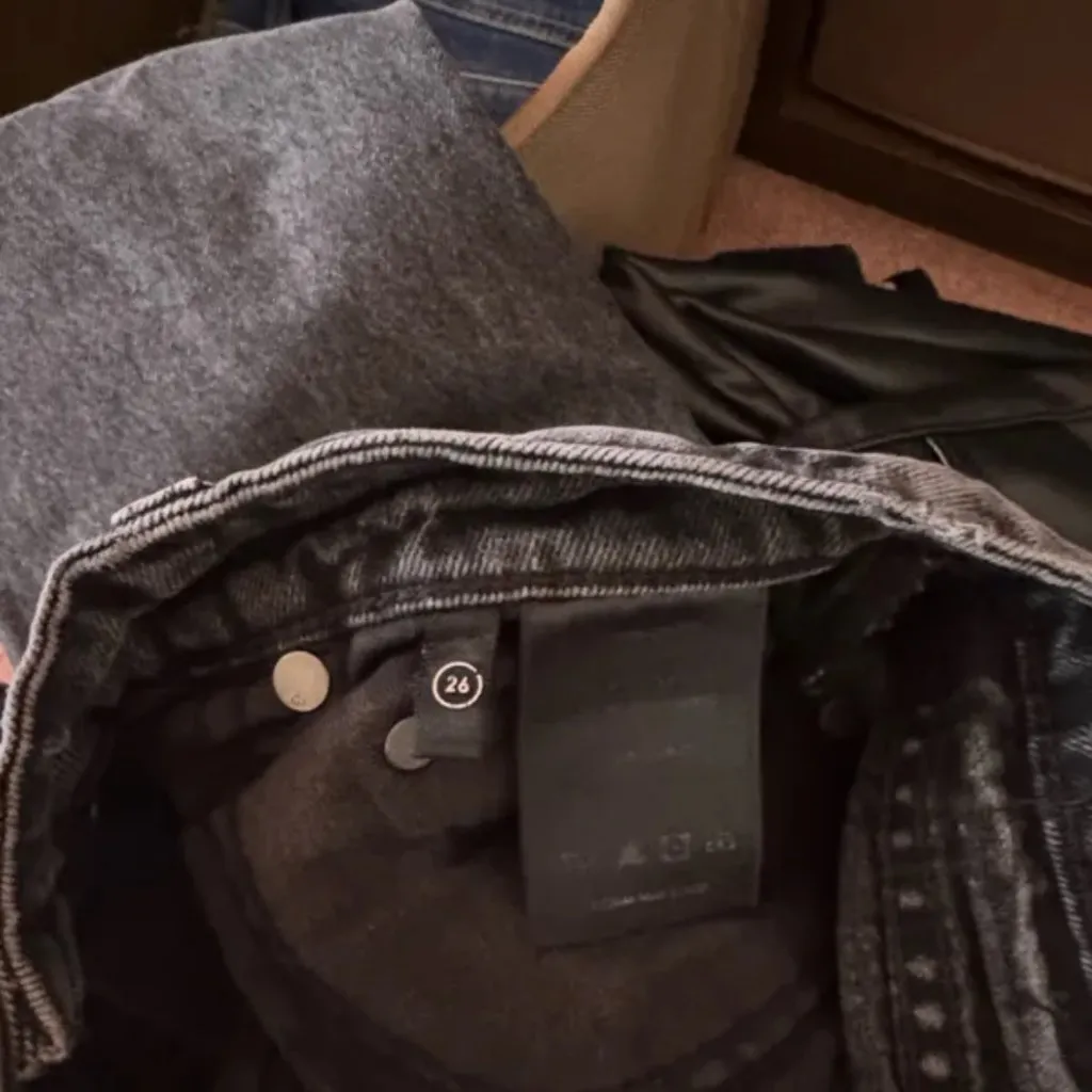 Revolve Grlfrnd karolina High Rise Straight Crop size 26 - Image 7