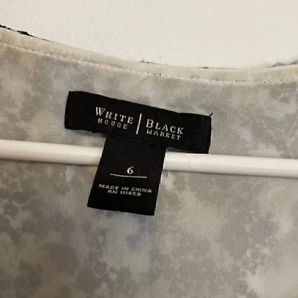 WHITE HOUSE BLACK MARKET WHBM White Black Gray Floral Ruffle Tiered Shift Dress - Image 5