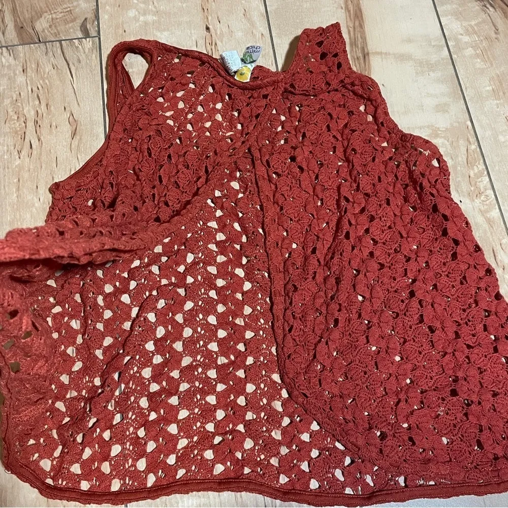 Mimi Chica‎ - crochet tank top - women’s size small - burnt/orange rust - Image 3