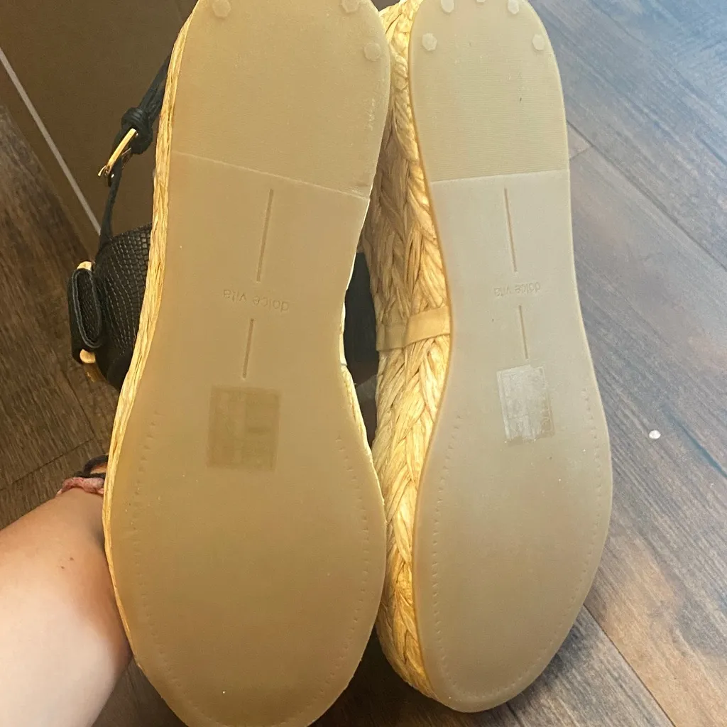 Dolce Vita Black and Tan Espadrille Sandals Size 9 - Image 5