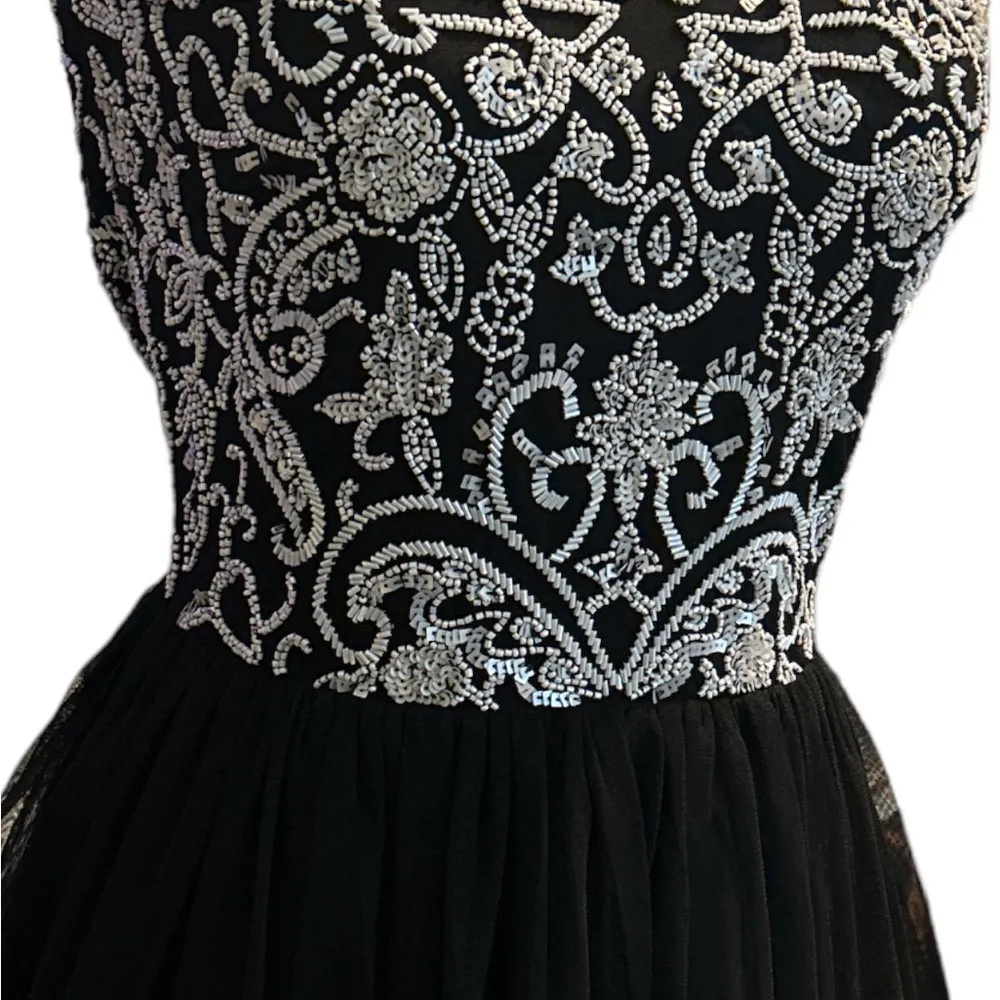 Aidan Matron Beaded Black & White Fit And Flare‎ Sz 0 - Image 2