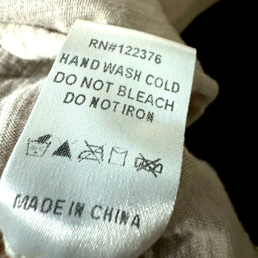 Mustard Seed Ruffled V-Neck Tank Crop Top Size Medium - Image 5