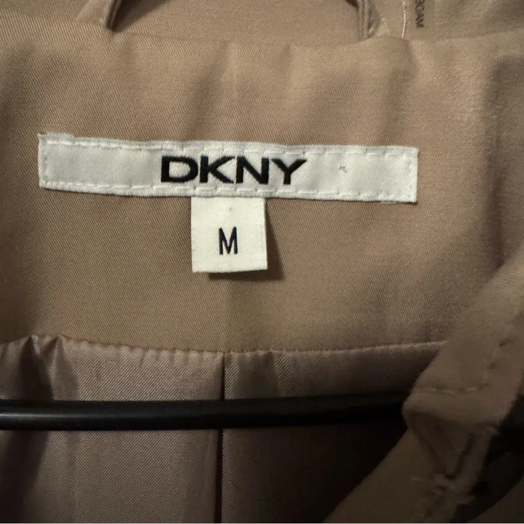 DKNY Tan Double-Breasted Trench Coat women’s medium - Image 5