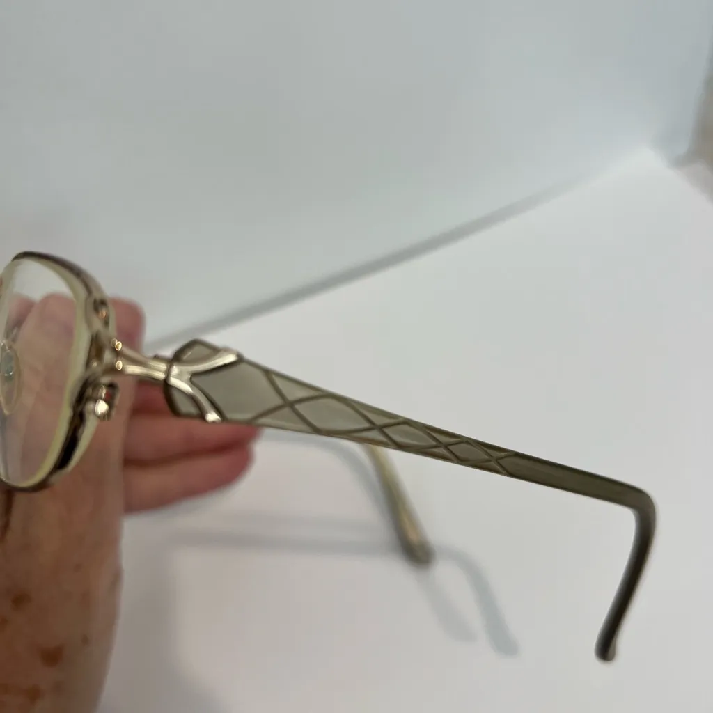 Sophia Loren Gold vintage Frame Glasses - Image 5