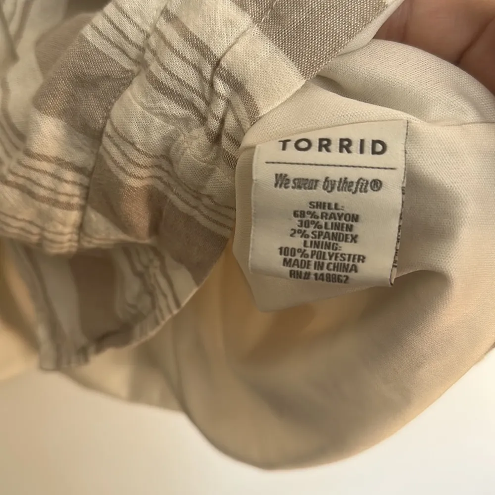 Torrid Two button Linen Blend pin Striped Blazer Womens Size 2X Neutral Modern - Image 4