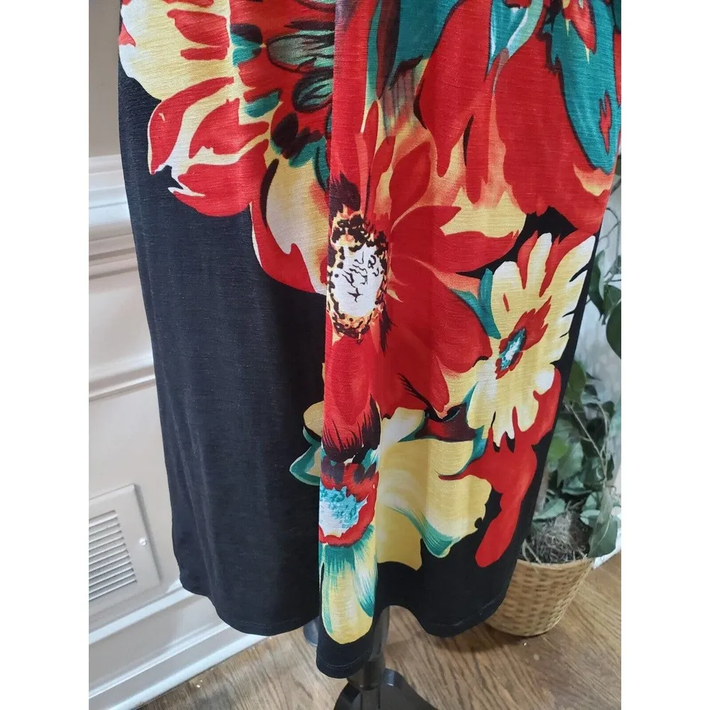 XXI Women's Black Floral Sleeveless V Neck Casual Knee Length Dress Medium - Image 4