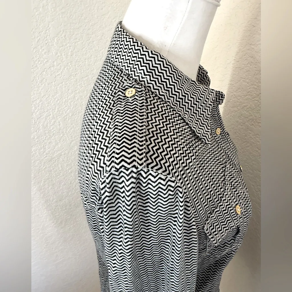 Tory‎ Burch chevron print blouse. Size 6 - Image 5