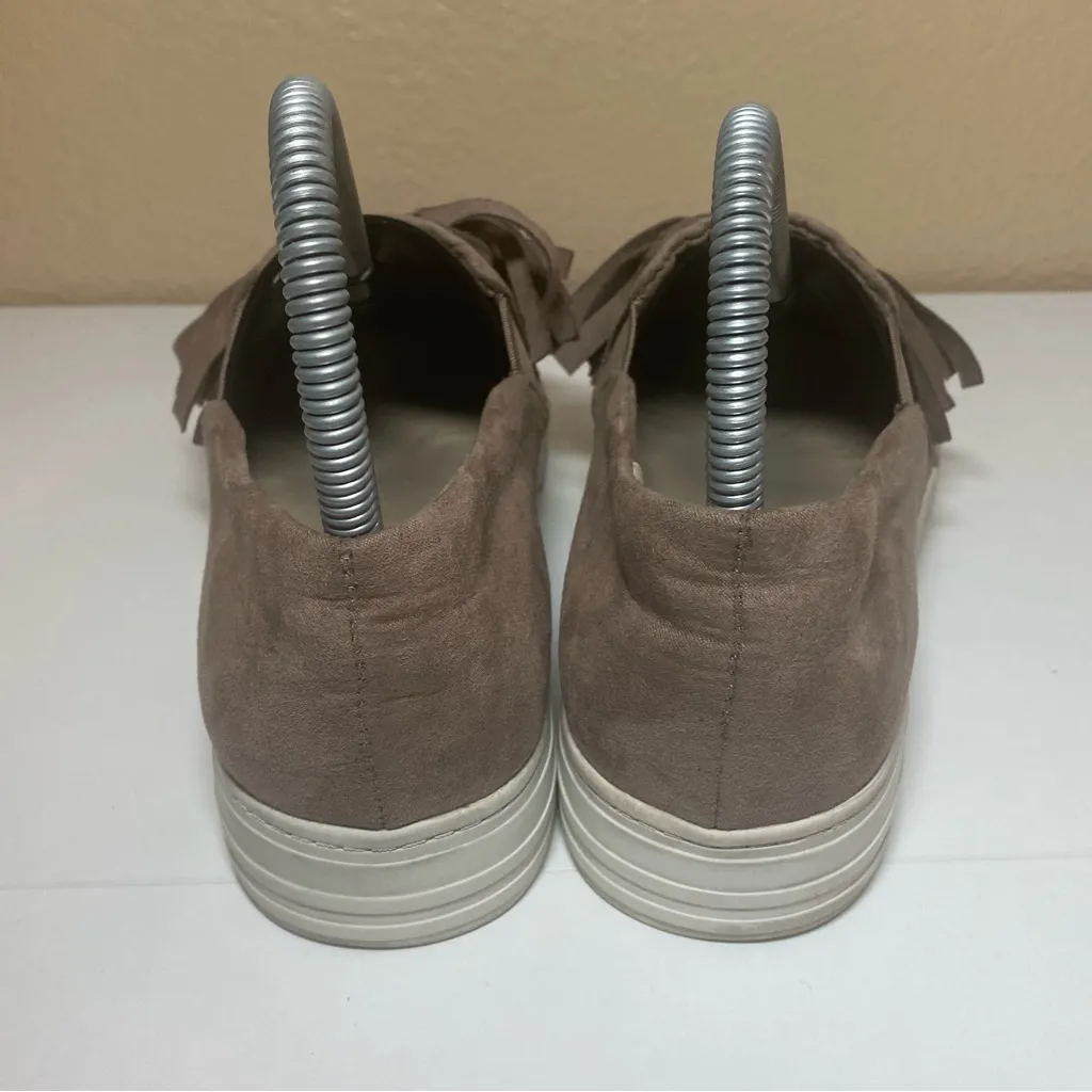 Unbridled Ariat Fringe Women's Taupe  Slip-On Shoes Sneakers Size 6.5 - Image 9