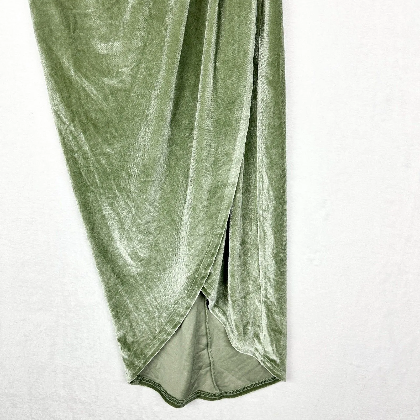 Baltic Born Kourtney Velvet One Shoulder Midi Dress Sage Size Small NEW Stretch - Image 5