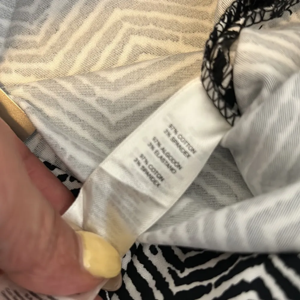 Chicos’s Tribal Chevron Print Side Zip Crop - Image 10