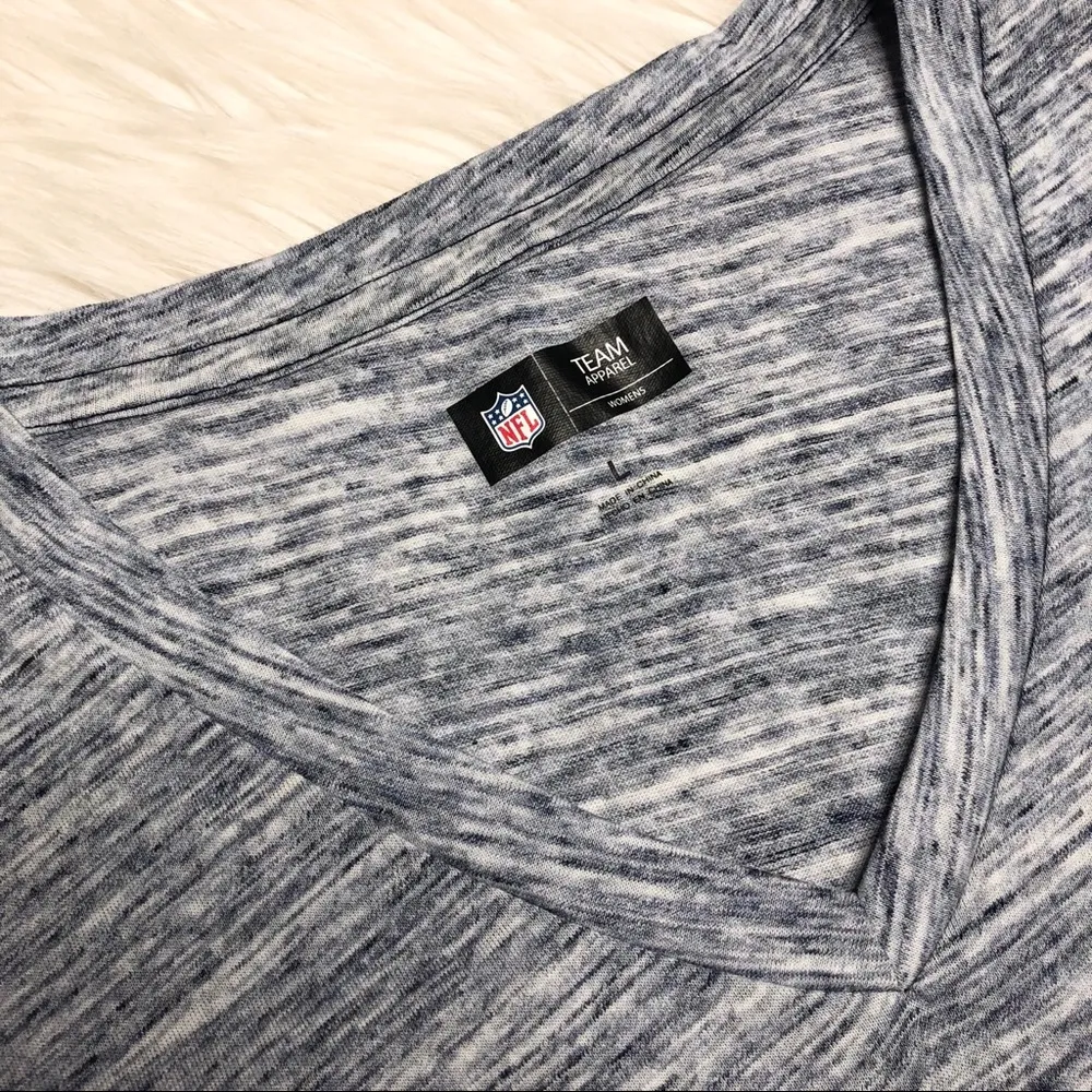 NFL Patriots Tee Large - Image 3