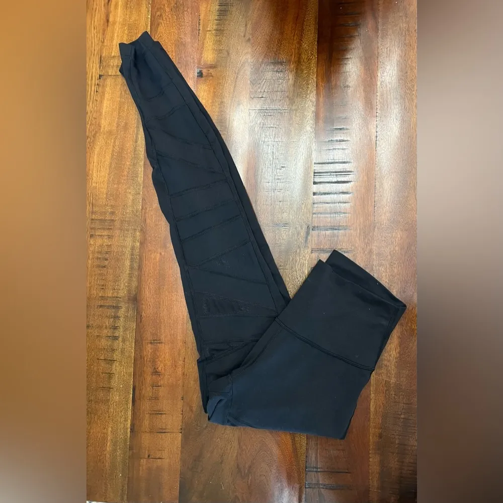 Lululemon Wunder Under Pant (Hi-Rise) *Tech Mesh 28" size 4 - Image 3