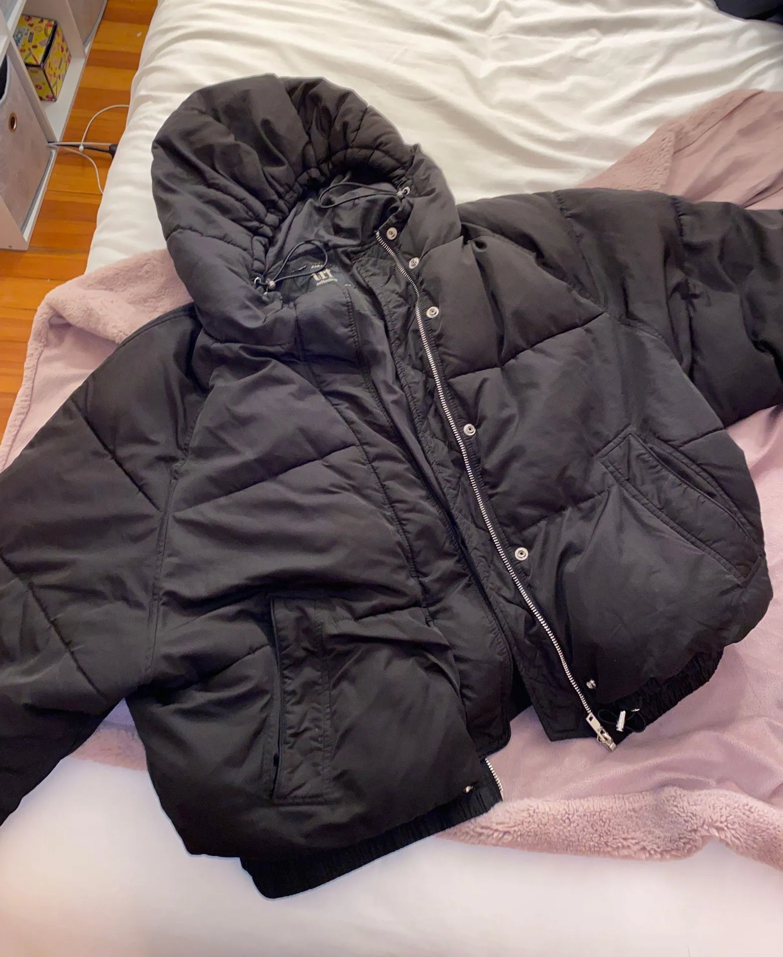 ZARA Black Puffer Jacket - Image 3
