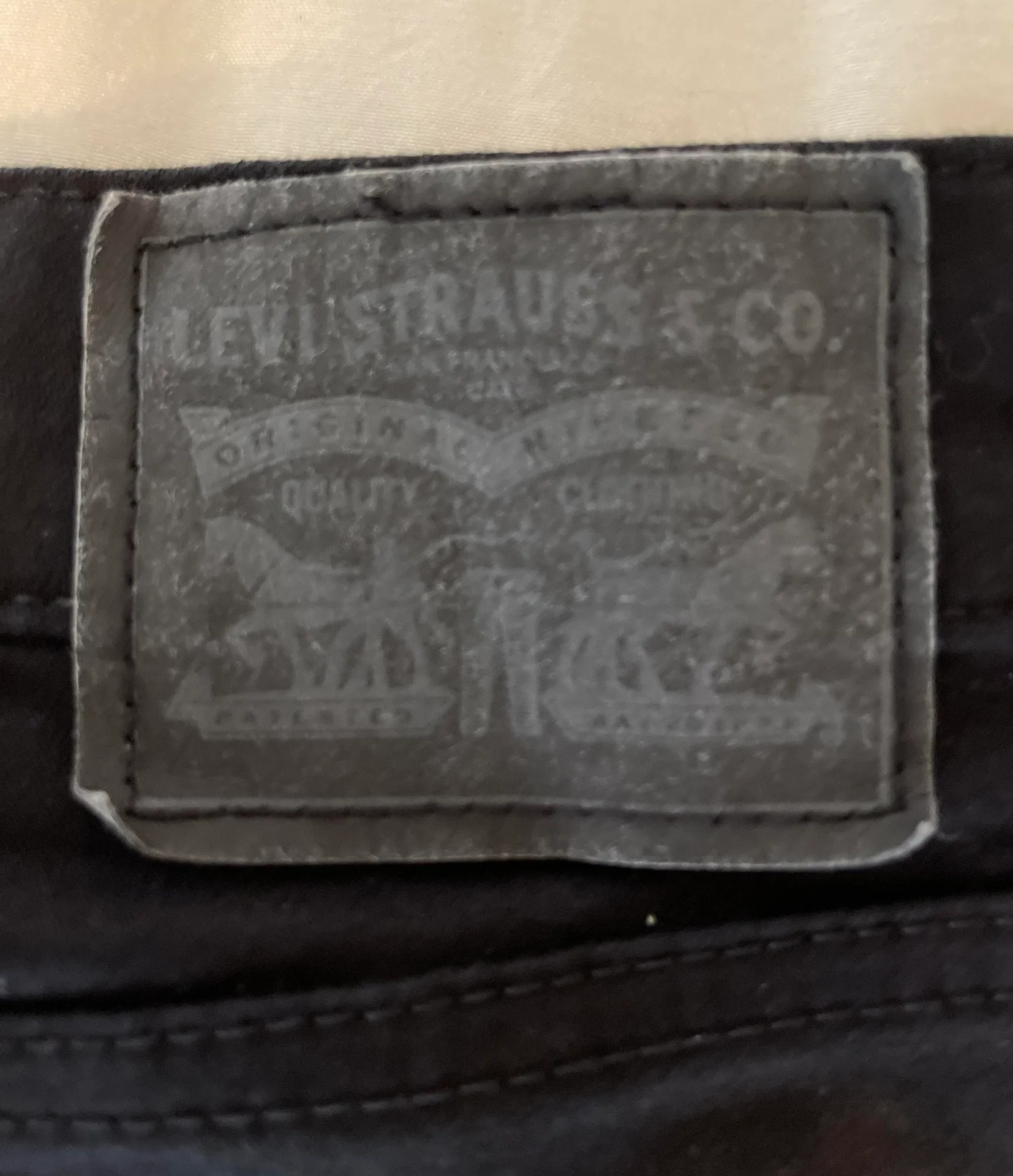 Levi’s Skinny 711 Jeans - Image 3