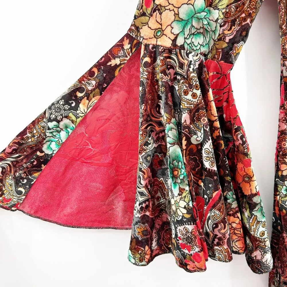 LM London Muse Womens Lagenlook Dark Flare Sleeve Velvet Burnout Floral Blouse M Red Size M - Image 3