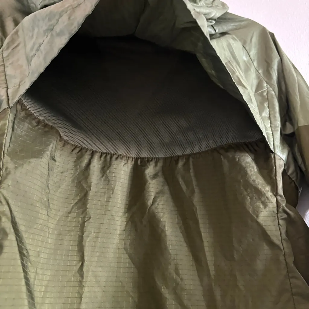 Nike Women’s Olive Green Windbreaker Rain Coat Zip Up Jacket Size Small - Image 14