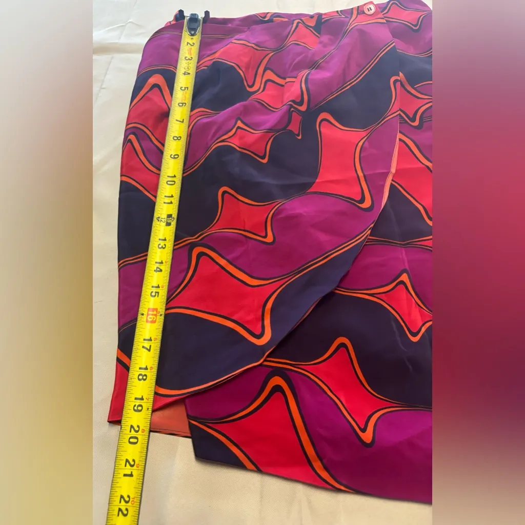 Vintage‎ Max Mara 100% Silk Wrap Skirt Size 8 Asymmetrical Orange Pink Italian - Image 4
