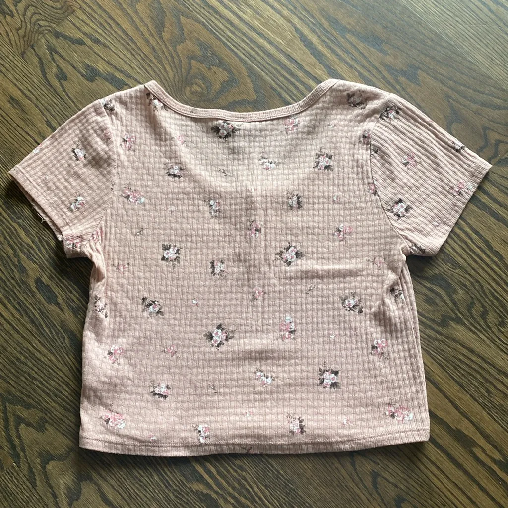 Wild Fable Pink Floral Crop Top - Image 3