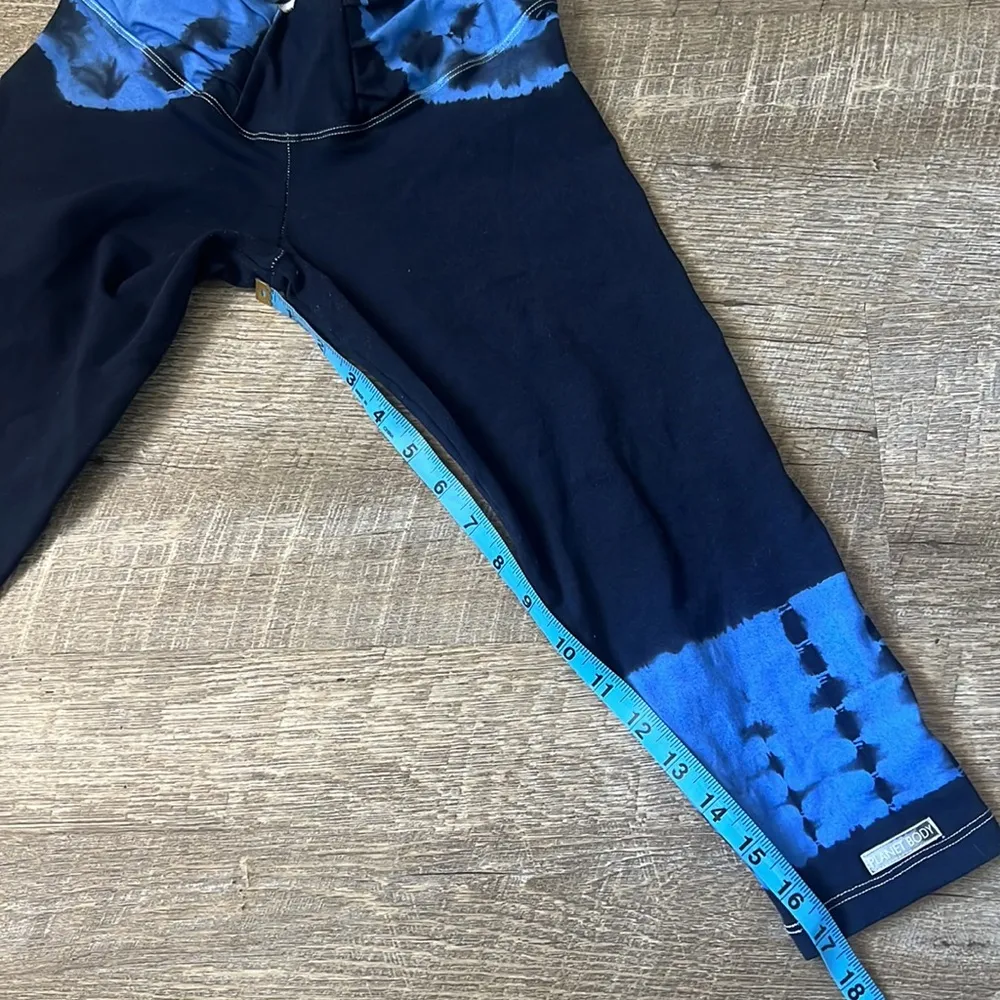 Planet Body Tye Dye Capri Leggings Size Small Blue - Image 6