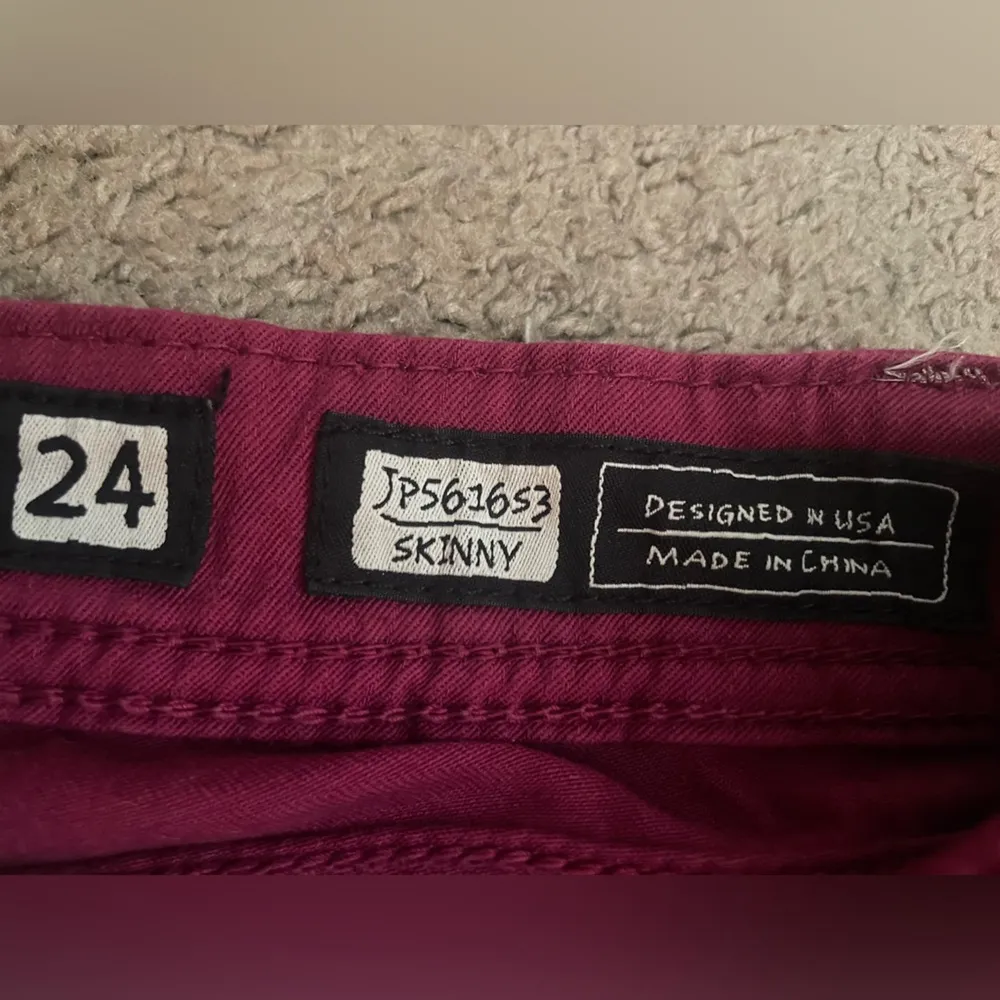 Miss Me Skinny Jeans with Rasberry Angel Wing Bedazzled Rhinestone Back Pockets - Image 14