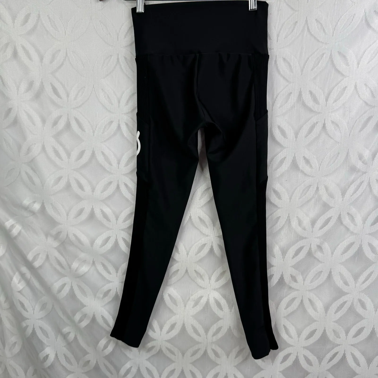 Peloton Flex Pocket Ribbed Black Workout Leggings Size‎ S - Image 8
