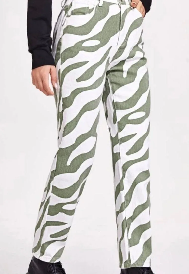 Verge Girl Green graphic jeans - Image 3