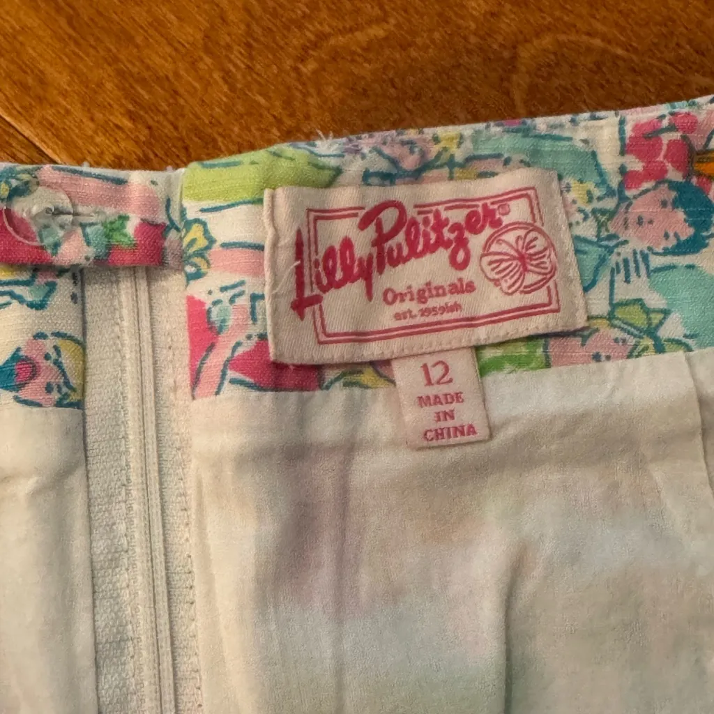 Lilly Pulitzer Roslyn Skirt in Classic White ‘Giddy Up’ print Kentucky Derby - Image 3