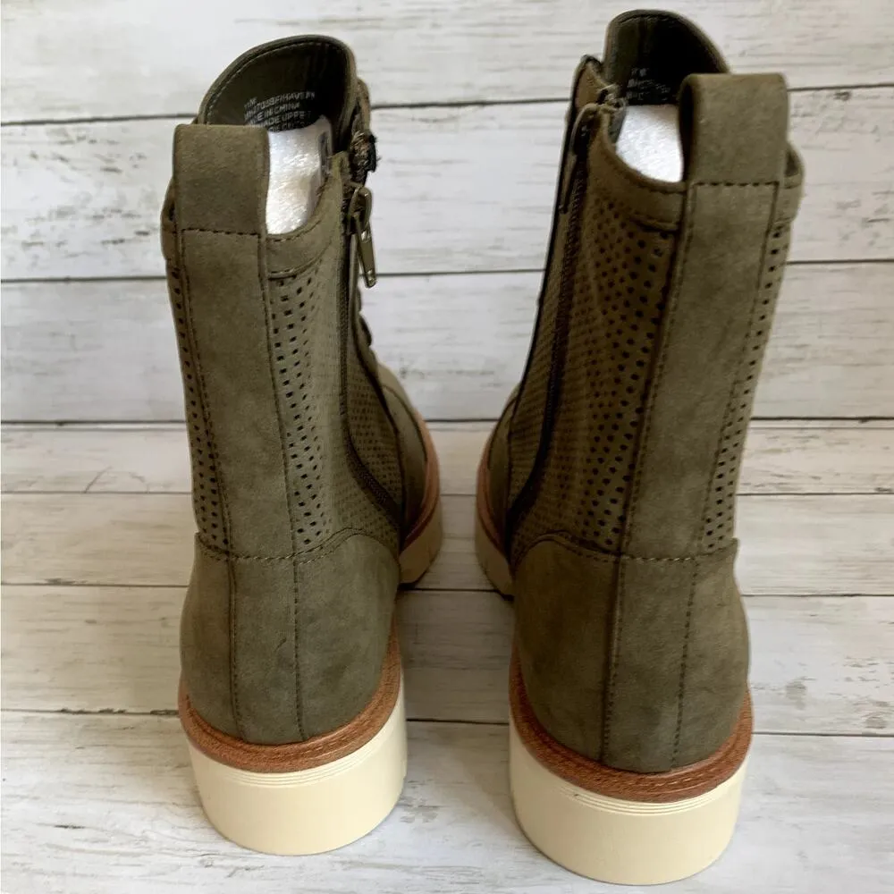 NWT MIA Women's Havenn Lace-Up Chunky Sole Booties in Olive Green - Image 5