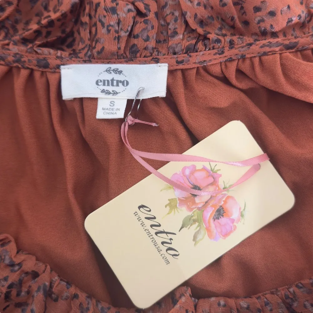 Entro Leopard Print Peplum Top Womens S Shimmer V Neck Ruffle 3/4 Sleeve‎ NEW - Image 6