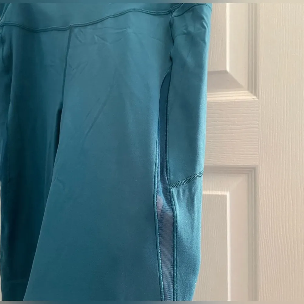 CALIA (Carrie Underwood) leggings - Image 2